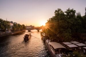 Sonnenuntergang an der Seine